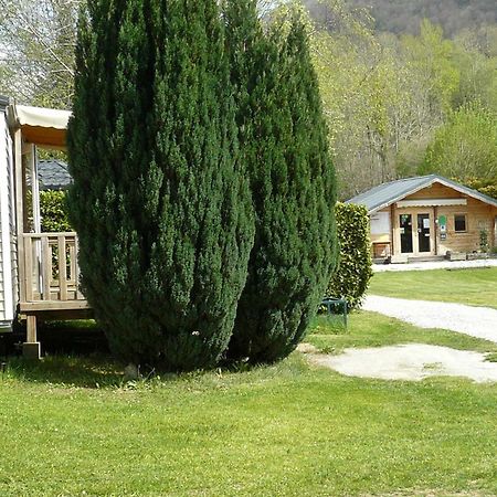 Camping Le Rey Louvie Juzon Εξωτερικό φωτογραφία