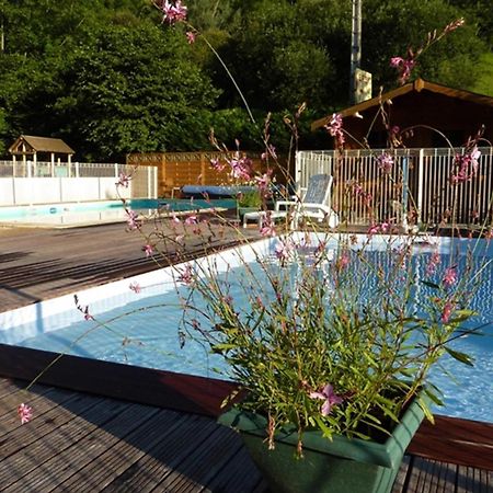 Camping Le Rey Louvie Juzon Εξωτερικό φωτογραφία