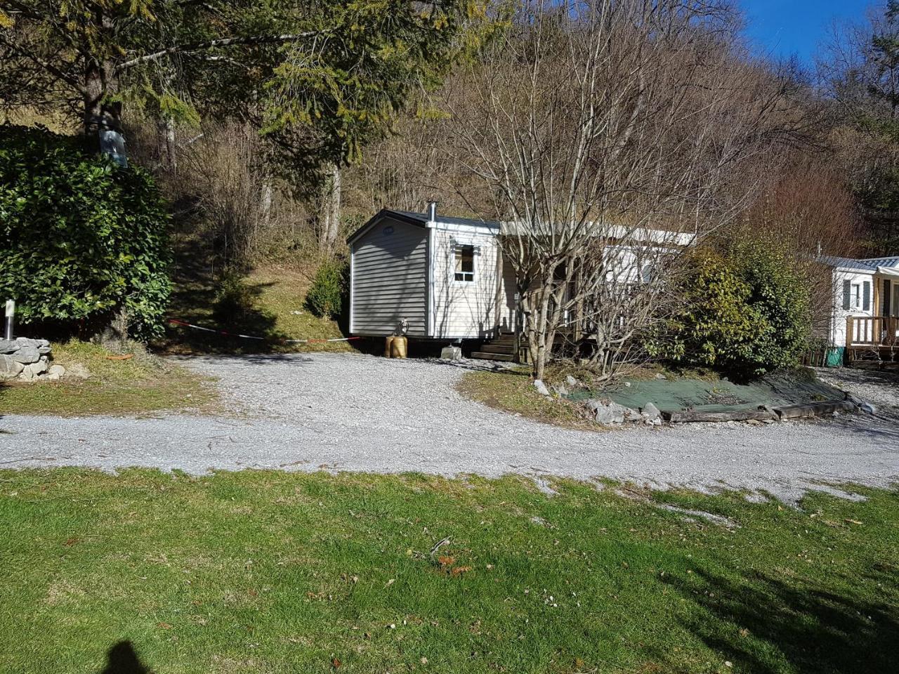 Camping Le Rey Louvie Juzon Εξωτερικό φωτογραφία